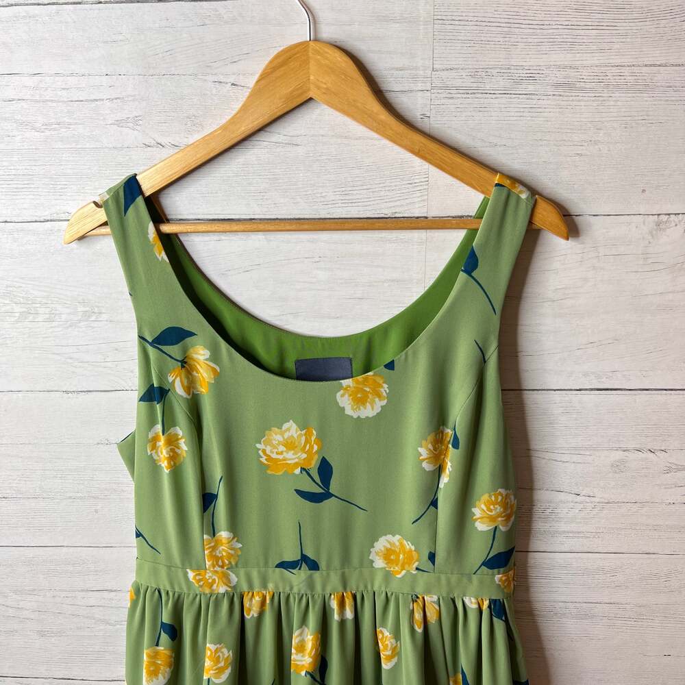 Modcloth Dress Womens Size Large Green Freeing Fit & Flare Floral Lined Pockets - Picture 6 of 15